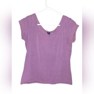 7/30. GAP Women's Lavender Short Sleeve Tee
